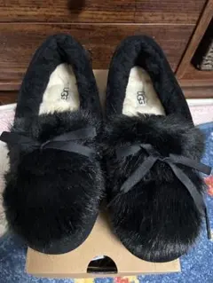 UGG モカシン　ダコタ　アンスレー　シェイン　リボン　ブラック　24㎝