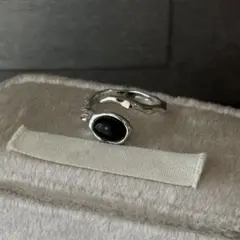 グ*レ様 S925純銀 ブラックオニキス 指輪 調整可能 レディース 大人可愛い