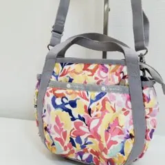 人気　レスポートサック　ショルダーバッグ　斜めがけ　2way 花柄　マルチカラー