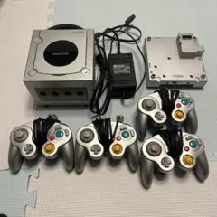 Nintendo ゲームキューブ&コントローラー4つ+ゲームボーイプレーヤー