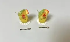 カプセルトイ レトログラス パイナップルジュース 2点セット売り
