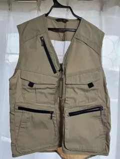 未使用　アウトドア ベスト L