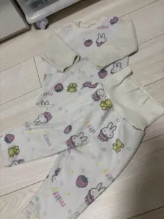 ベビーパジャマ ミッフィー　フリース 80 腹巻