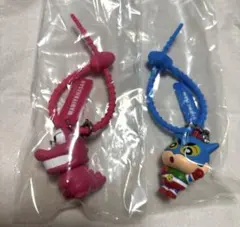 クレヨンしんちゃん　カラフルマルチチャーム２点セット