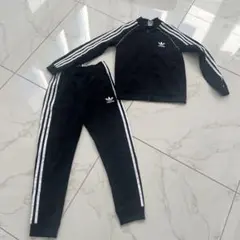 adidas original ブラック ジャージ セットアップ130