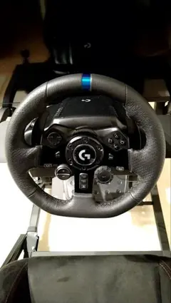 Logitech G923 レーシングホイール