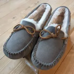 箱付き UGG グレー ダコタ モカシン 24cm