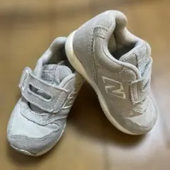 New Balance ベビーシューズ グレー