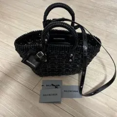 BALENCIAGA ブラック かごバッグ　最終 バレンシアガ24年夏ウィメンズバッグ「ル カゴール」新作