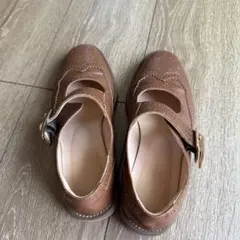 ブラウンレザー ストラップシューズ