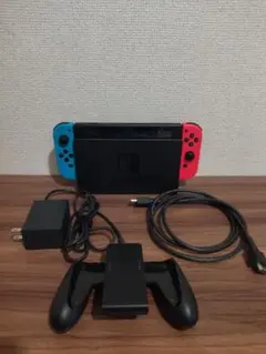 Nintendo Switch 本体 赤/青 Joy-Con