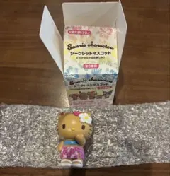 サンリオ　トコナツバケーション　シークレットマスコット　キティ　ピンク