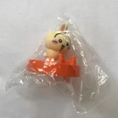 CoCo壱番屋　ちいかわ　コラボ　フィギュア　うさぎ