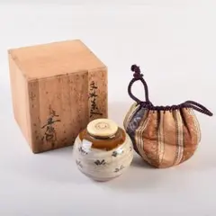 文琳茶入、信楽焼、桂秋作。 Amazon.co.jp: 茶道具 桂秋作 信楽 茶入 (共箱) : ホーム＆キッチン
