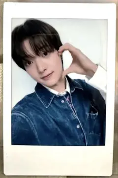 WAKER イジュン 이준 チェキ ポラロイド写真 - メルカリ