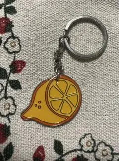 ハワイOLDNAVYで購入 レモン型キーホルダー