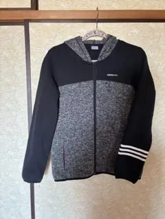 adidas フルジップ フード付きジャケット