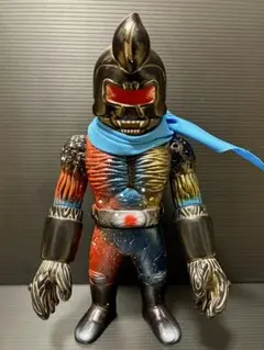激レア リアルヘッド 真頭玩具 ゴーストサイダーIV ハーフマスク ソフビ 激レア リアルヘッド 真頭玩具 ゴーストサイダーIV ハーフマスク
