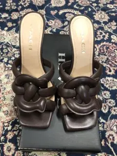 Coach ブラウンプラットフォームサンダル プラットフォームサンダル(レディース) - ブラウン | CHARLES