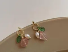 ストロベリークリスタル淡水パール925シルバーニードルメッキ14Kスタッドピアス