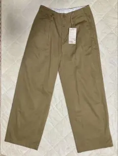 無印良品　タックワイドパンツ　ダークベージュ　Mサイズ　新品未使用