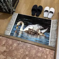 【新品未使用】絵画風絨毯　カーペット　玄関用　紅葉　玄関　廊下　絵画　イラン 新品未使用】絵画風絨毯 カーペット 玄関用 自然 玄関 廊下 絵画 イラン