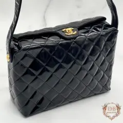 シャネル ターンロック マトラッセ ココマーク ショルダー パテント ゴールド