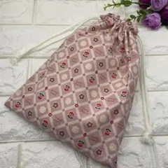 395＊ハンドメイド＊給食袋　巾着袋 　　お花とイチゴ