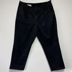 ツータック チノパン