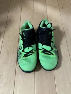 NIKE KYRIE FLYTRAP V24.5ユニセックス男女兼用 - メルカリ