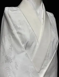 未使用品　和服　テイジン.シルパール(白)和柄模様　無双.長襦袢　早い者勝ち