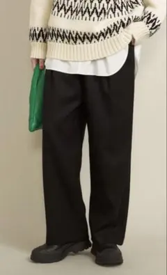 タックワイドパンツ ワイドパンツ