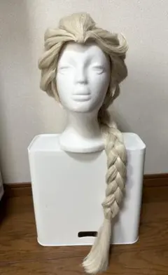 2025年最新】エルサ ウィッグの人気アイテム - メルカリ