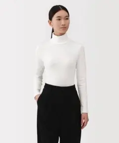 タートルネック Tシャツ