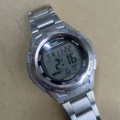稼働品.Q＆Qデジタル腕時計 ステンレススチール