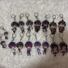 あたたかくなる RED゜アクリルキーホルダー 9種セット | Mercari