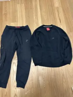 Nike テックフリース　パンツ・トレーナーセット