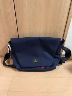 MILESTO ショルダーバッグ ネイビー
