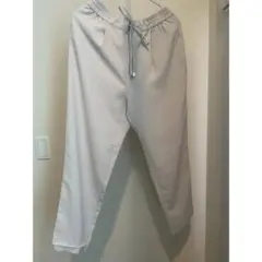 ZARA レディースパンツ スラックス