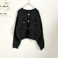 グレイル　ニットカーディガン　ショート丈　ゴールドボタン　上品　ゆったり