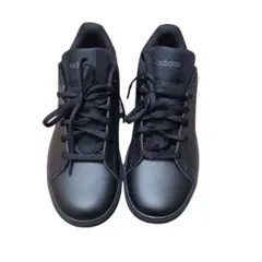 シューズ 黒 adidas