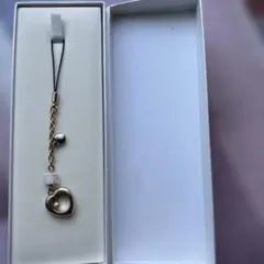 ミキモト　オープンハート型パール付きストラップ