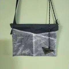 Item thumbnail for item 76bb3267-466a-44bd-9987-15a253578879