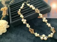 スワロフスキー　パール　ビ－ズ　ネックレス　チェコビ－ズ　アンティーク　花