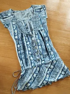 ★Xmas SALE★ bershka チュニックカットソー