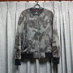 LOVELESSのブルゾンのサムネイル