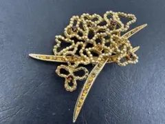 値下げ)ヴィンテージ　レトロ　ブローチまとめ売り vintage】多様なデザインのブローチセット 130点以上 まとめ売り