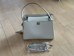 【GIANNI NOTARO】ストラップ付き　ショルダーバッグ