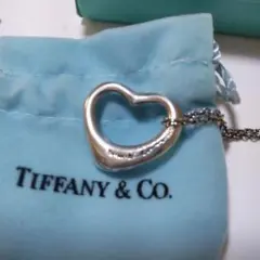 Tiffany & Co. ハート型ネックレス