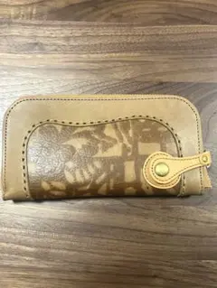 ロビタ　robita オリーブ色　長財布